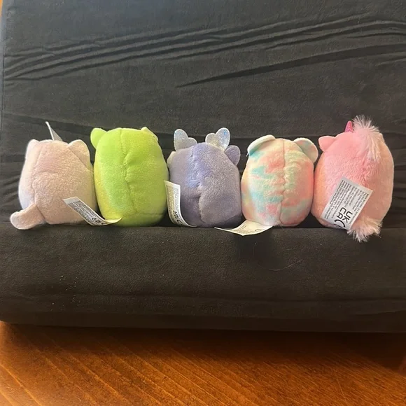 Squishmallow/ Squishville set of 5 2” - Picture 3 of 3